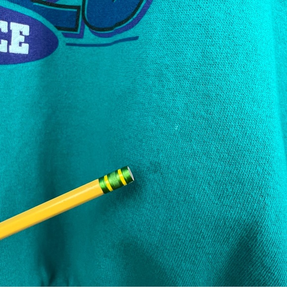 SOLD  Disney Designs Minnie Crewneck Sweatshirt Made in USA The One and Only XXL - Picture 11 of 12